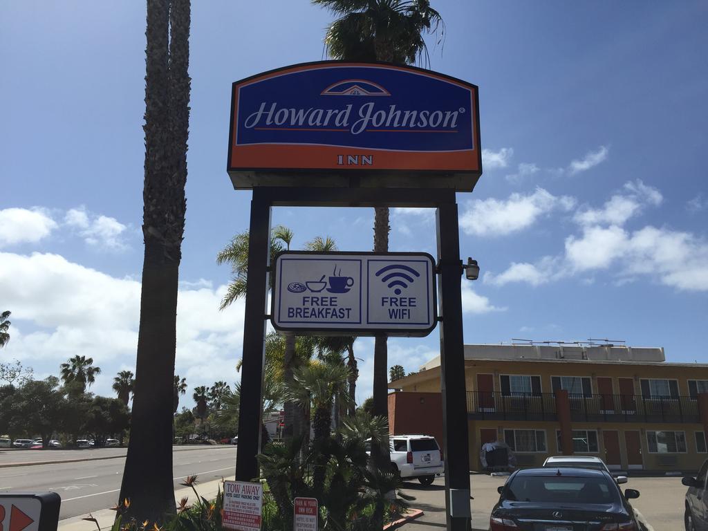 Howard Johnson By Wyndham San Diego Sea World Exterior photo
